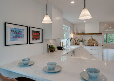 custom cabinets white kitchen peninsula