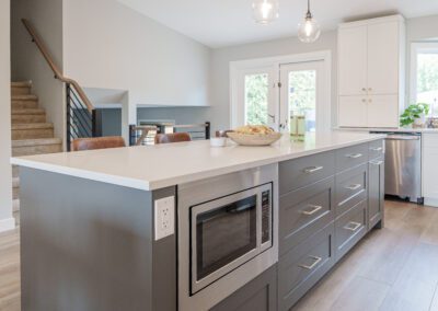 white oak custom kitchen island Saskatoon